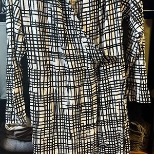 Ava & Viv Black and White Plaid Long Sleeve Dress